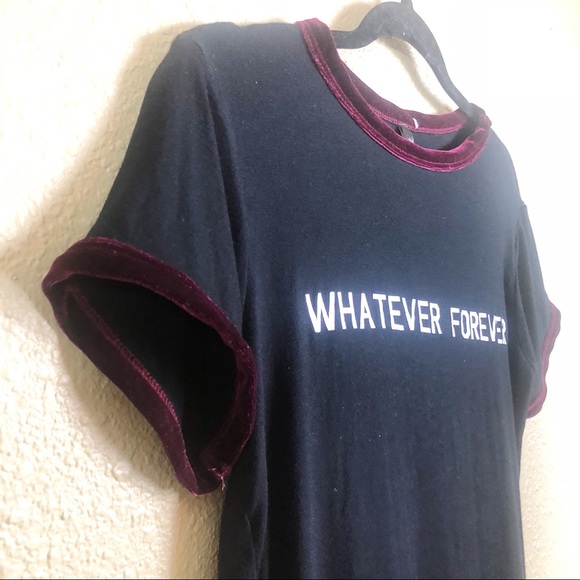 90s Style Super Soft Graphic T - Picture 2 of 4